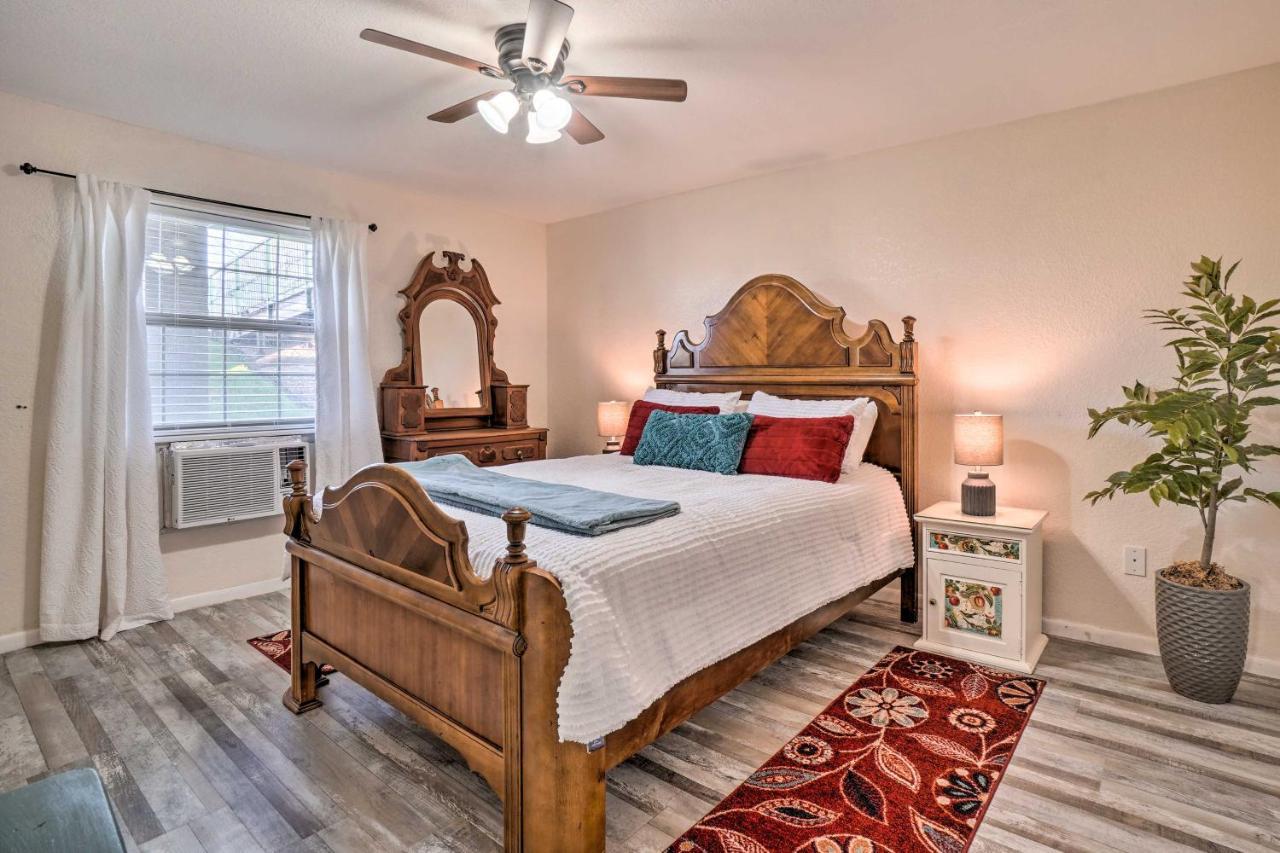 With Pool About 3 Mi To Landing! Appartement Branson